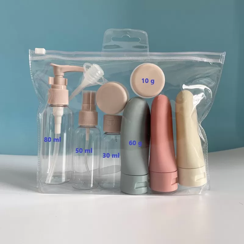 INF Set mit Reiseflaschen und Zubehör 11-teilig